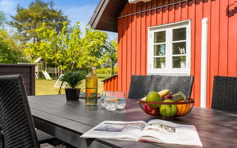 Soile - 12Km from the Sea: House, Home, Roof, Residential Area, Cottage, Estate, Farmhouse, Lawn, Landscaping, Siding
