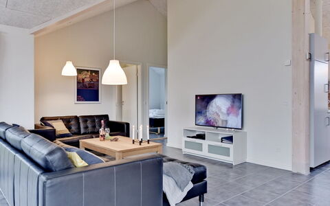 Sada - 12Km from the Sea: House, Home, Roof, Residential Area, Cottage, Estate, Farmhouse, Lawn, Landscaping, Siding