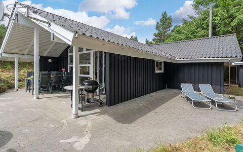 Jannick - 1.5Km from the Sea: Wood, Roof, Architecture, Home, House, Cottage, Siding, Hardwood, Slope, Estate