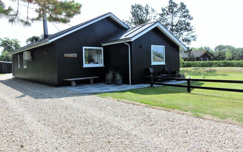 Kadir - 500M from the Sea: Wood, Roof, Architecture, Home, House, Cottage, Siding, Hardwood, Slope, Estate