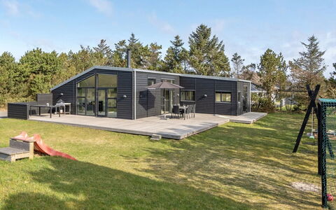 Joachim - 200M from the Sea: Roof, House, Home, Cottage, Door, Siding, Deck, Porch, Plank, Hardwood