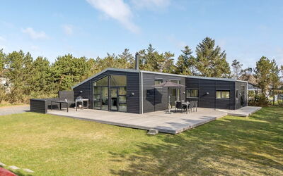 Joachim - 200M from the Sea
