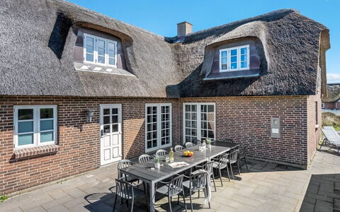 Adia - 300M from the Sea: Cottage, Shed, Hut, Farmhouse, Prairie, Shack, Barn, Log Cabin, Garden Buildings