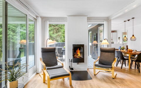 Atla - 2.5Km from the Sea: Flooring, Furniture, Interior Design, Floor, Wood, Wood Flooring, Chair, Home, Ceiling, Living Room