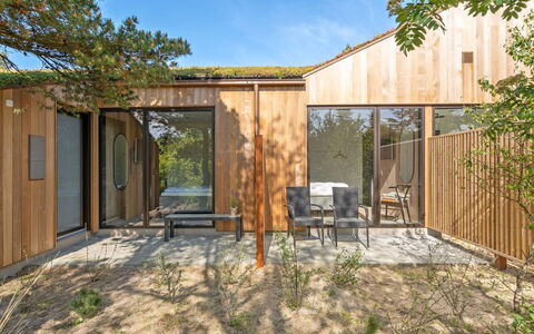 Stellan - 1.4Km from the Sea: Cottage, Shed, Hut, Farmhouse, Prairie, Shack, Barn, Log Cabin, Garden Buildings