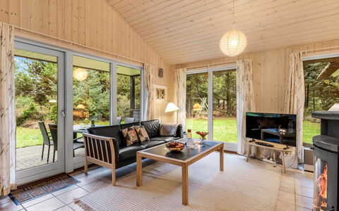 Mart - 1.6Km from the Sea: Wood, Flooring, Ceiling, Interior Design, Floor, Home, Cottage, Living Room, Wood Flooring, Room