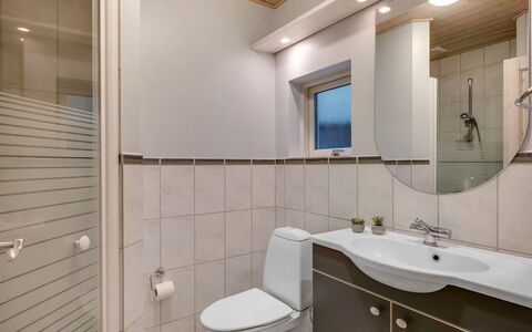 Mart - 1.6Km from the Sea: Bathroom, Bathroom Sink, Plumbing Fixture, Sink, Interior Design, Flooring, Wall, Toilet, Floor, Bathroom Cabinet
