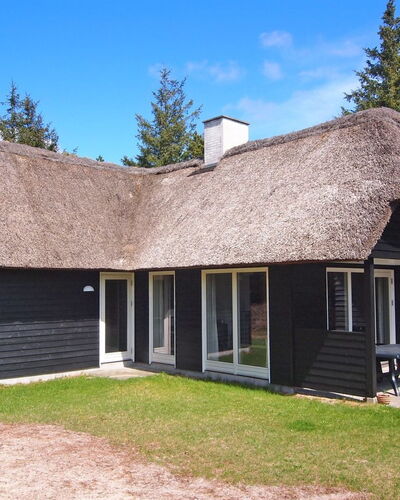 Mart - 1.6Km from the Sea