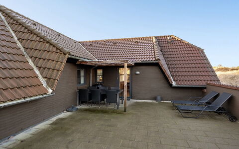 Oskari - 1.3Km from the Sea: Wood, Roof, Architecture, Home, House, Cottage, Siding, Hardwood, Slope, Estate