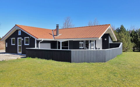 Stense - 900M from the Sea: Cottage, Shed, Hut, Farmhouse, Prairie, Shack, Barn, Log Cabin, Garden Buildings