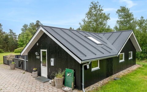 Meinolf - 2Km from the Sea: Wood, Roof, Architecture, Home, House, Cottage, Siding, Hardwood, Slope, Estate