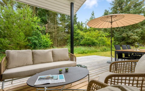 Eleni - 2.5Km from the Sea: Cottage, Shed, Hut, Farmhouse, Prairie, Shack, Barn, Log Cabin, Garden Buildings