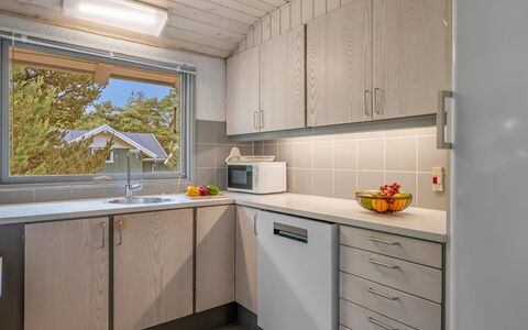 Tala - 4Km from the Sea: Kitchen, Countertop, Kitchen Appliance, Major Appliance, Cabinetry, Wood, Interior Design, Flooring, Ceiling, Kitchen Sink