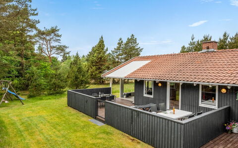 Tala - 4Km from the Sea: Wood, House, Roof, Home, Cottage, Land Lot, Porch, Siding, Hardwood, Shade
