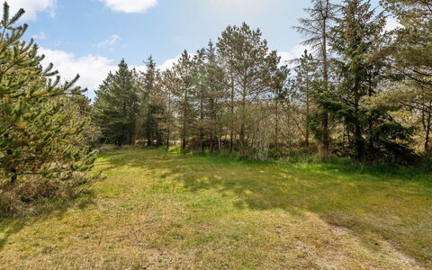 Gundrath - 1.4Km from the Sea: Cottage, Shed, Hut, Farmhouse, Prairie, Shack, Barn, Log Cabin, Garden Buildings