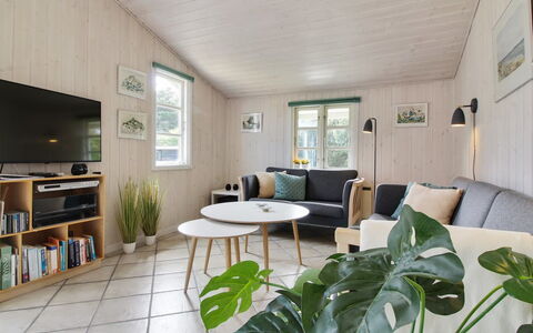 Hillmari - 200M from the Sea: Roof, House, Home, Cottage, Door, Siding, Deck, Porch, Plank, Hardwood