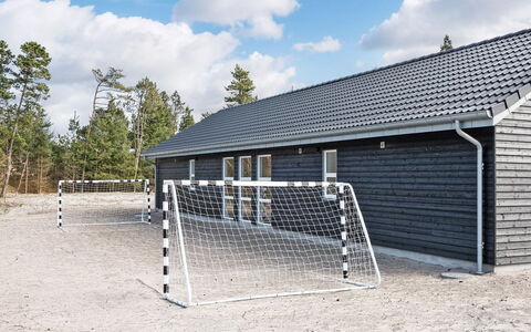 Jeneke - 1.6Km from the Sea: House, Home, Cottage, Estate, Yard, Farmhouse, Siding, Garden Buildings, Porch