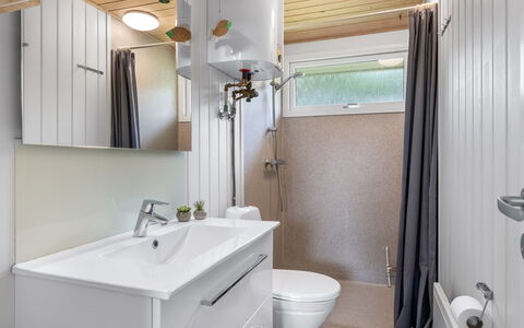 Nadia - 1.7Km from the Sea: Plumbing Fixture, Bathroom, Sink, Bathroom Sink, Interior Design, Flooring, Tap, Floor, Bathroom Cabinet, Plumbing