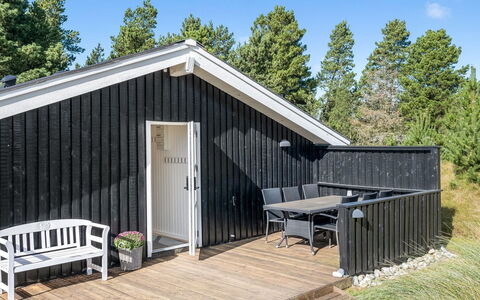 Eirik - 2.5Km from the Sea: House, Home, Roof, Residential Area, Cottage, Estate, Farmhouse, Lawn, Landscaping, Siding