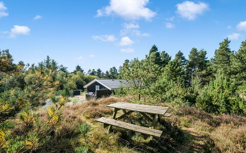 Eirik - 2.5Km from the Sea: House, Home, Cottage, Estate, Yard, Farmhouse, Siding, Garden Buildings, Porch