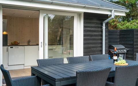 Solgunn - 900M from the Sea: Wood, Roof, Architecture, Home, House, Cottage, Siding, Hardwood, Slope, Estate