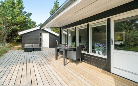 Solgunn - 900M from the Sea: Wood, Roof, Architecture, Home, House, Cottage, Siding, Hardwood, Slope, Estate