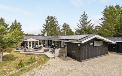 Taneli - 2.2Km from the Sea: Roof, Home, House, Siding, Cottage, Composite Material, Door, Sash Window, Estate, Chimney