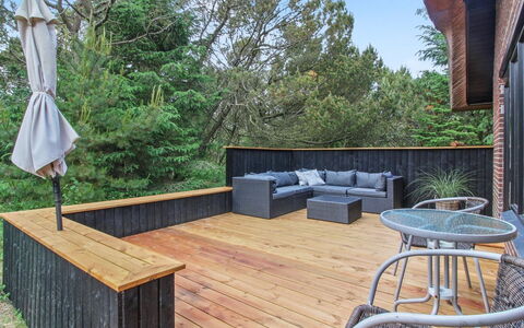 Gunkil - 800M from the Sea: Roof, House, Home, Cottage, Door, Siding, Deck, Porch, Plank, Hardwood
