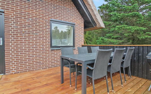 Gunkil - 800M from the Sea: Roof, House, Home, Cottage, Door, Siding, Deck, Porch, Plank, Hardwood