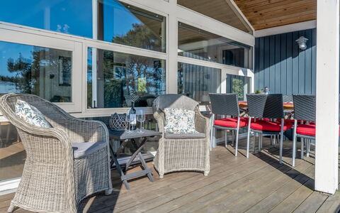 Eltje - 4Km from the Sea: Wood, Furniture, Porch, Chair, Floor, Deck, Door, Shade, Hardwood, Outdoor Furniture