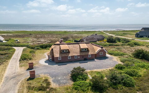 Stillan - 150M from the Sea: House, Home, Cottage, Estate, Yard, Farmhouse, Siding, Garden Buildings, Porch