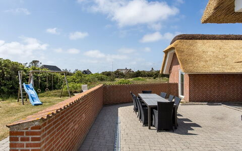 Stillan - 150M from the Sea: House, Home, Roof, Residential Area, Cottage, Estate, Farmhouse, Lawn, Landscaping, Siding