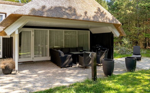 Verna - 800M from the Sea: Thatching, Cottage, House, Roof, Home, Farmhouse, Hut, Estate, Village