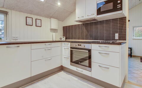 Ria - 250M from the Sea: Flooring, Wood, Interior Design, Floor, Countertop, Kitchen, Ceiling, Cabinetry, Plumbing Fixture, Room