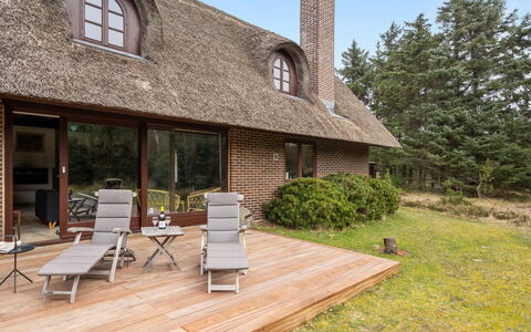 Akeleje - 900M from the Sea: Cottage, Shed, Hut, Farmhouse, Prairie, Shack, Barn, Log Cabin, Garden Buildings