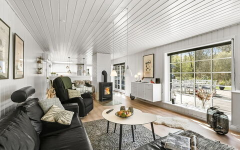 Ufred - 1.3Km to the Fjord: Interior Design, Ceiling, Wood, Flooring, Lighting, Home, Living Room, Floor, Light Fixture, Furniture