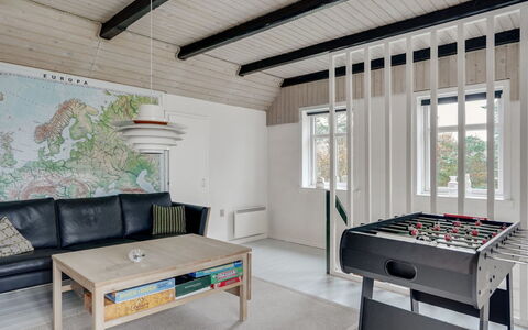 Thorlak - 1Km from the Sea: Cottage, Shed, Hut, Farmhouse, Prairie, Shack, Barn, Log Cabin, Garden Buildings