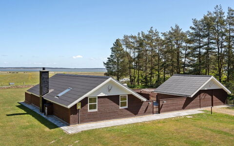 Saila - 500M to the Fjord: Home, Cottage, Door, Estate, Shade, Siding, Hardwood, Garden Buildings, Porch, Design