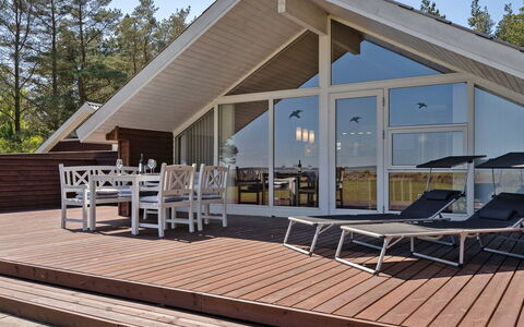 Saila - 500M to the Fjord: Home, Cottage, Door, Estate, Shade, Siding, Hardwood, Garden Buildings, Porch, Design