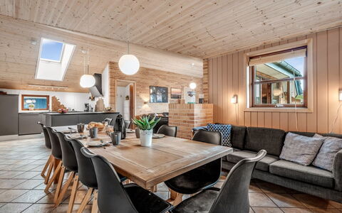 Mico - 500M from the Sea: Cottage, Shed, Hut, Farmhouse, Prairie, Shack, Barn, Log Cabin, Garden Buildings