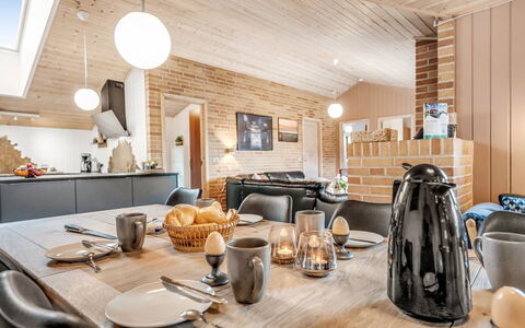 Mico - 500M from the Sea: Cottage, Shed, Hut, Farmhouse, Prairie, Shack, Barn, Log Cabin, Garden Buildings
