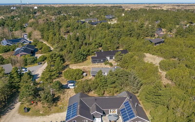 Allen - 1Km from the Sea