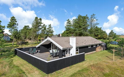 Albrecht - 1.8Km from the Sea
