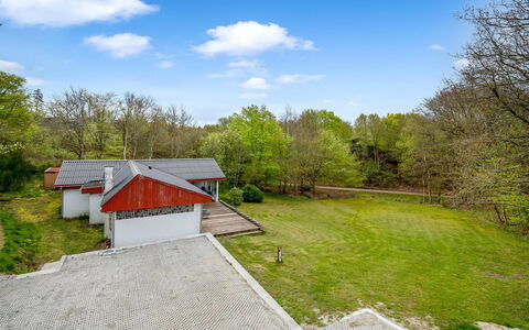Dwerg - 300M to the Fjord: House, Roof, Home, Cottage, Shed, Garden Buildings, Siding, Yard, Log Cabin, Hut
