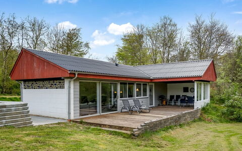 Dwerg - 300M to the Fjord: House, Roof, Home, Cottage, Shed, Garden Buildings, Siding, Yard, Log Cabin, Hut