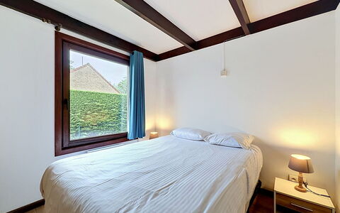 Edelweiss with Parking: Wall, Wood, Bedroom, Bed, Interior Design, Ceiling, Floor, Flooring, Home, Room