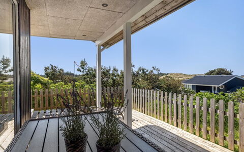 Letje - 500M from the Sea: Wood, Home, Porch, Deck, Hardwood, Roof, Wood Stain, Wood Flooring, Eco Hotel