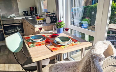 Accommodation:&nbsp;Tiny Haus Heidi 200.34