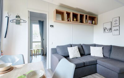 Accommodation:&nbsp;Tiny Haus Engel 200.25