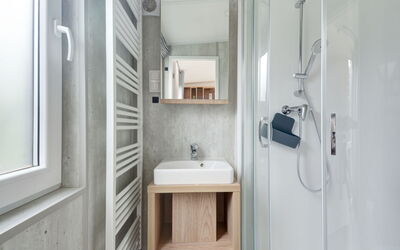 Accommodation:&nbsp;Tiny Haus Eisvogel 200.28